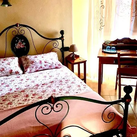 - Cyclists & Bikers - Con Bagno Privato-parcheggio Interno Per Moto E Bici -energetic Breakfast Extra Bed & Breakfast
